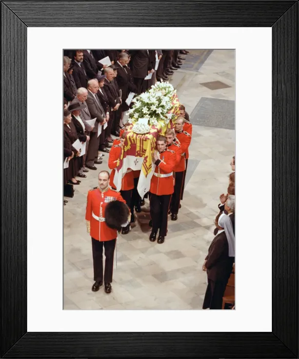 Framed Print : The funeral of Diana, Princess of Wales at Westminster Abbey, London. 6th September 1997