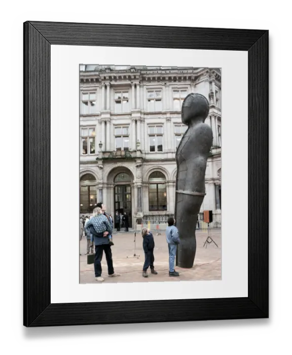 Framed Print : The latest work of British sculptor Antony Gormley, a statue entitled Iron Framed Print : The latest work of British sculptor Antony Gormley, a statue entitled Iron