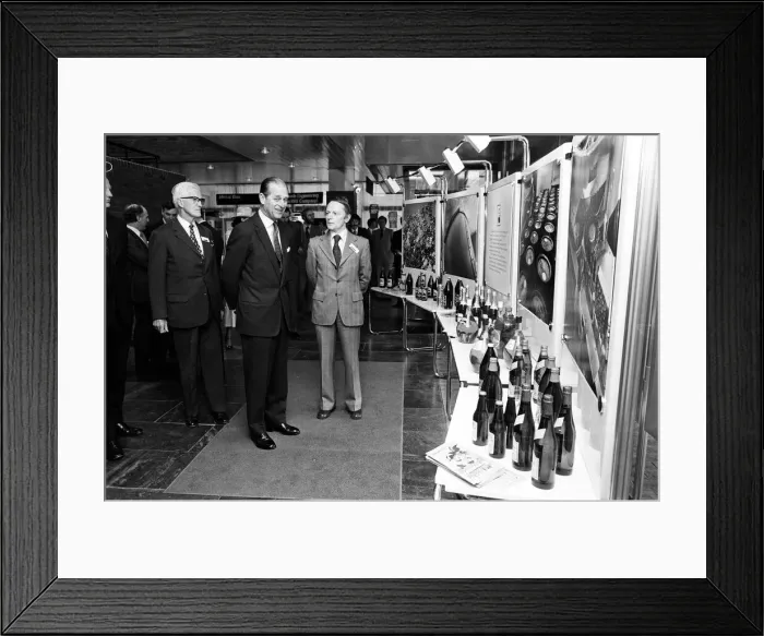 Framed Print : Prince Philip, Duke of Edinburgh visits Worcester County Hall. 4th May 1978 Framed Print : Prince Philip, Duke of Edinburgh visits Worcester County Hall. 4th May 1978