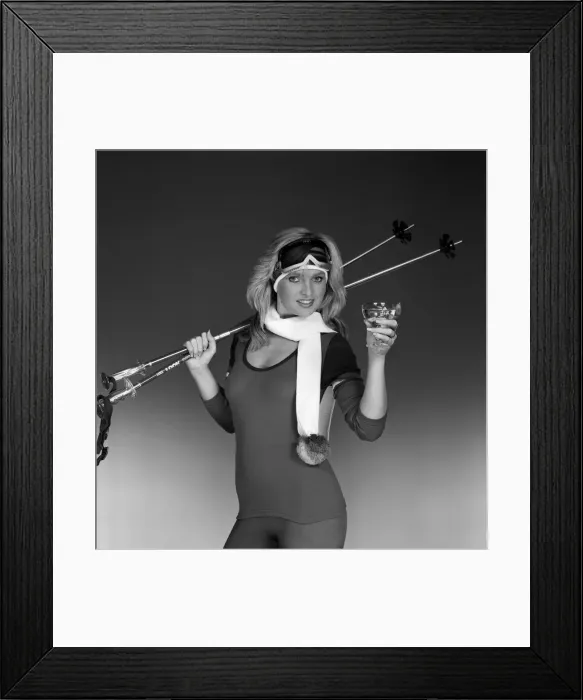 Framed Print : Model wearing ski wear for a glamour fashion shoot. 9th September 1983