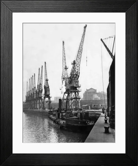 Framed Print : General view of the South east side of Staly Bridge dock in Garston Framed Print : General view of the South east side of Staly Bridge dock in Garston