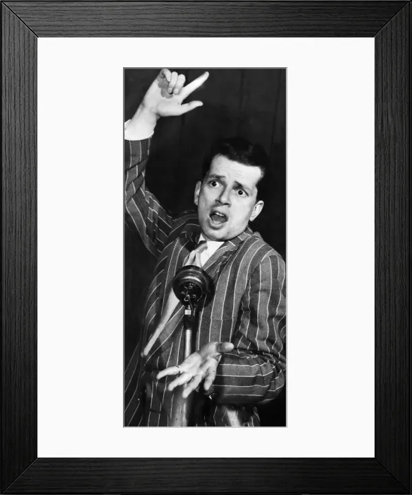 Framed Print : Jazz musician George Melly performing on stage, circa 1969 Framed Print : Jazz musician George Melly performing on stage, circa 1969