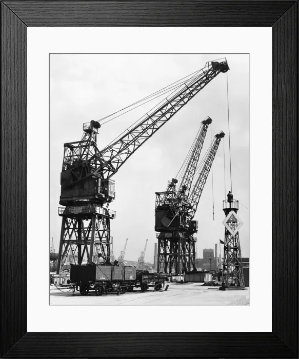 Framed Print : General view of the Stalbridge Dock on the River Mersey at Garston, Liverpool Framed Print : General view of the Stalbridge Dock on the River Mersey at Garston, Liverpool