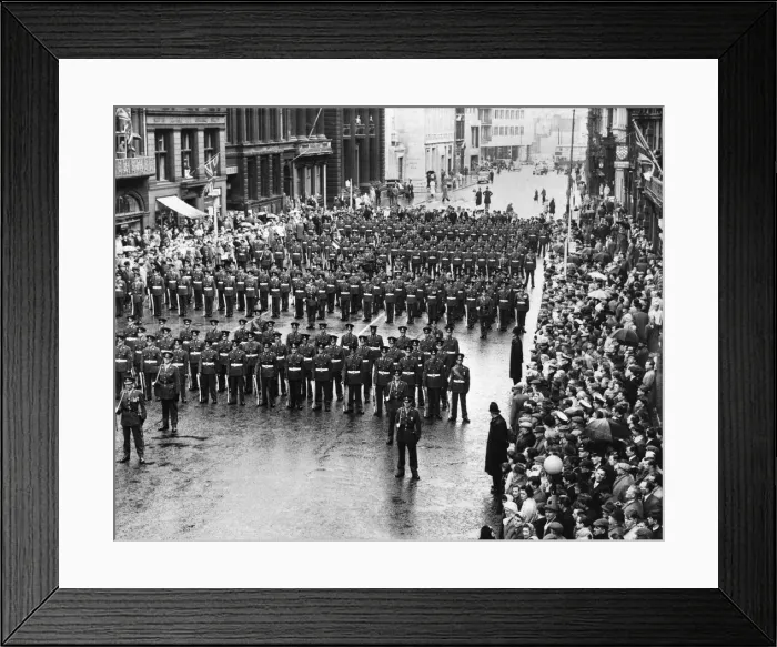 Framed Print : General view along Castle Street in central Liverpool during the inspection of Framed Print : General view along Castle Street in central Liverpool during the inspection of