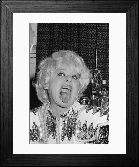 Framed Print : Actress Barbara Windsor making funny faces. February 1978