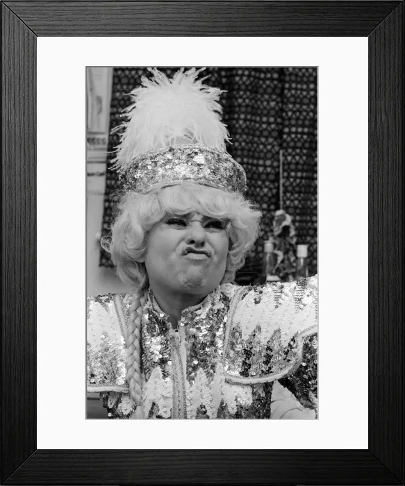 Framed Print : Actress Barbara Windsor making funny faces. February 1978