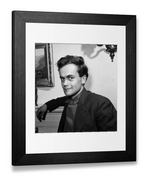 Framed Print : Mr Robin Freeman, winner of the Daily Mirror Millionaires competition Framed Print : Mr Robin Freeman, winner of the Daily Mirror Millionaires competition