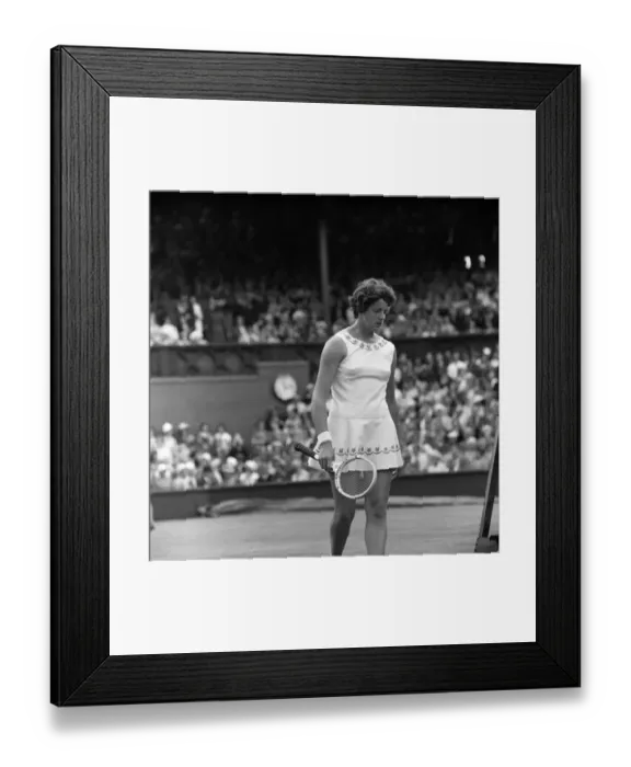 Framed Print : Wimbledon Tennis, Ladies day. Margaret Smith (pictured) playing against Billie Jean Framed Print : Wimbledon Tennis, Ladies day. Margaret Smith (pictured) playing against Billie Jean