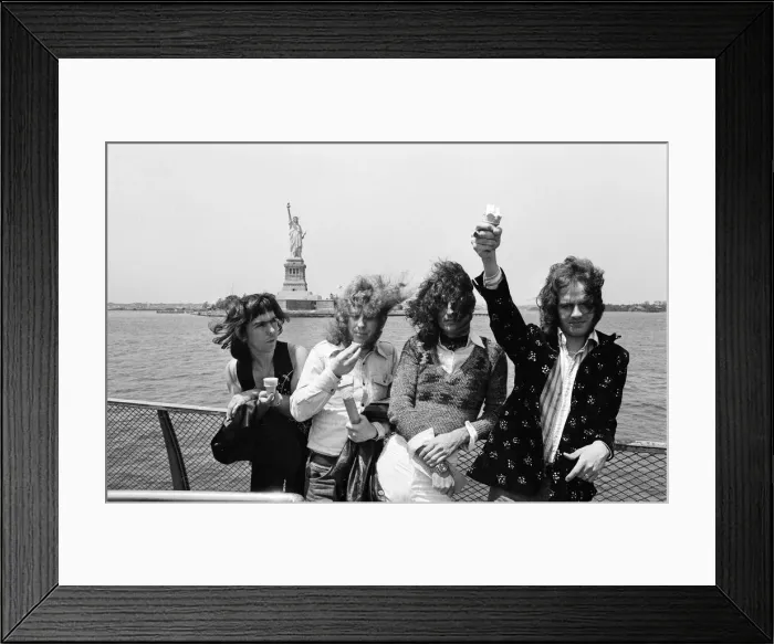 Framed Print : One of Britains top pop groups Slade are pictured on their way to visit the Statue Framed Print : One of Britains top pop groups Slade are pictured on their way to visit the Statue