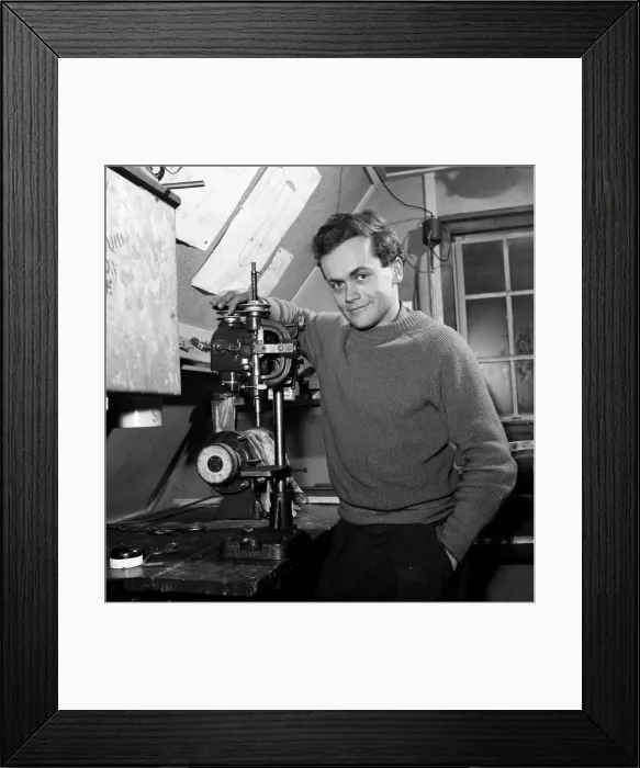 Framed Print : Mr Robin Freeman, winner of the Daily Mirror Millionaires competition Framed Print : Mr Robin Freeman, winner of the Daily Mirror Millionaires competition