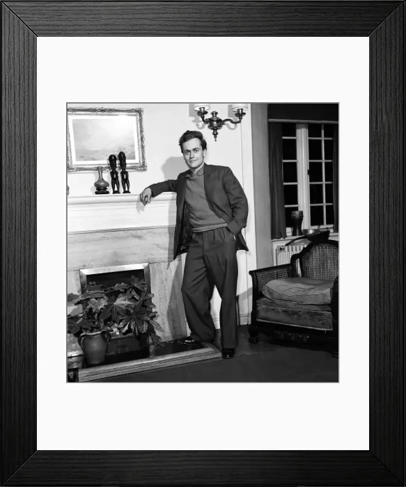 Framed Print : Mr Robin Freeman, winner of the Daily Mirror Millionaires competition Framed Print : Mr Robin Freeman, winner of the Daily Mirror Millionaires competition