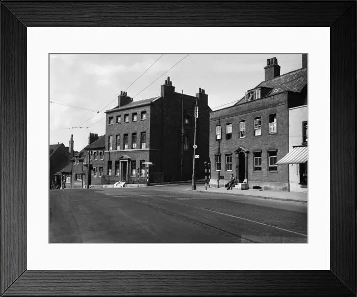 Framed Print : Junction High Street and Harefield Road, Uxbridge 1936