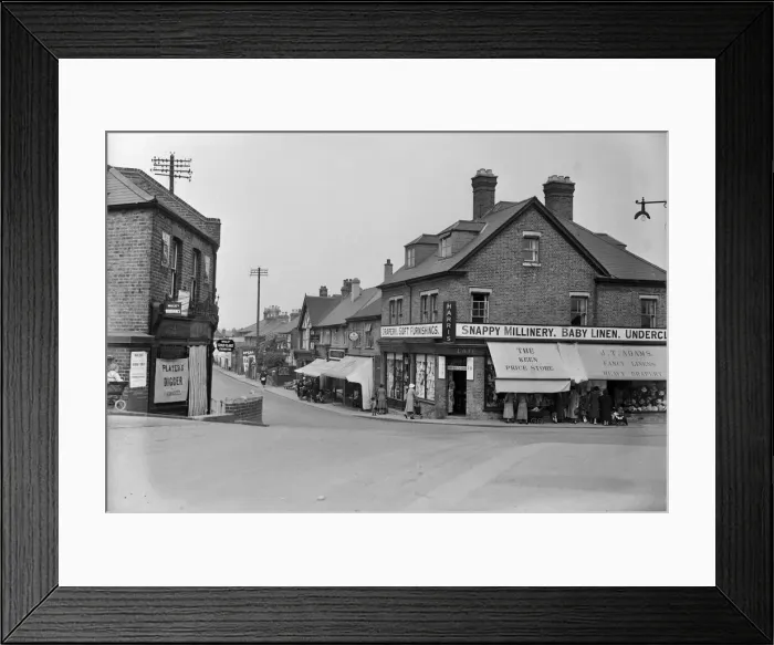 Framed Print : High Street, Yiewsley. Circa 1936 Framed Print : High Street, Yiewsley. Circa 1936