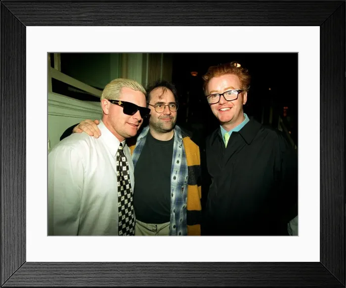 Framed Print : Paul Gascoigne attends award ceremony with Danny Baker and Chris Evans where he was to Framed Print : Paul Gascoigne attends award ceremony with Danny Baker and Chris Evans where he was to
