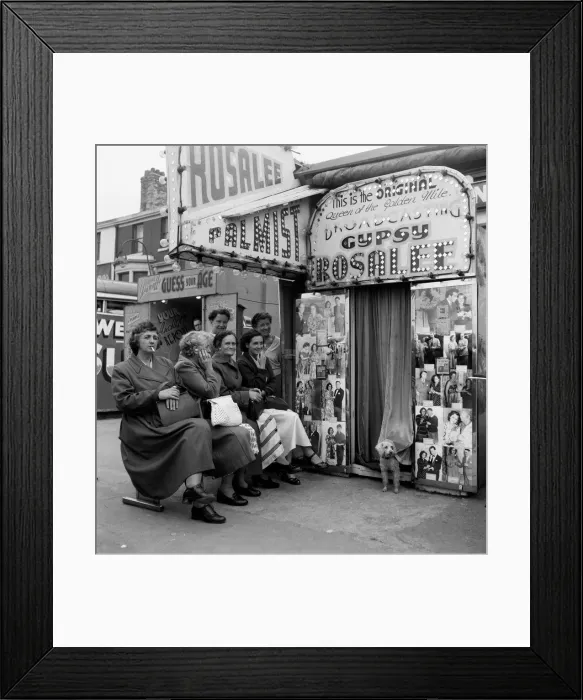 Framed Print : Holiday scenes in Blackpool, Lancashire. 4th July 1955 Framed Print : Holiday scenes in Blackpool, Lancashire. 4th July 1955