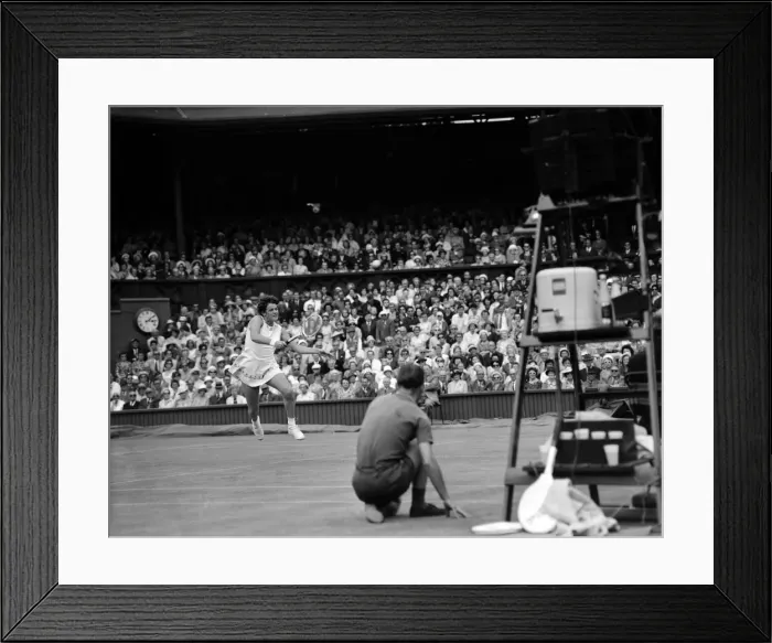 Framed Print : Wimbledon Tennis, Margaret Smith (pictured) in play against Billie Jean Moffitt Framed Print : Wimbledon Tennis, Margaret Smith (pictured) in play against Billie Jean Moffitt