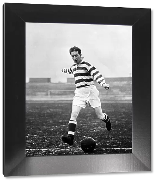 Charlie Tully of Celtic. Circa 1950