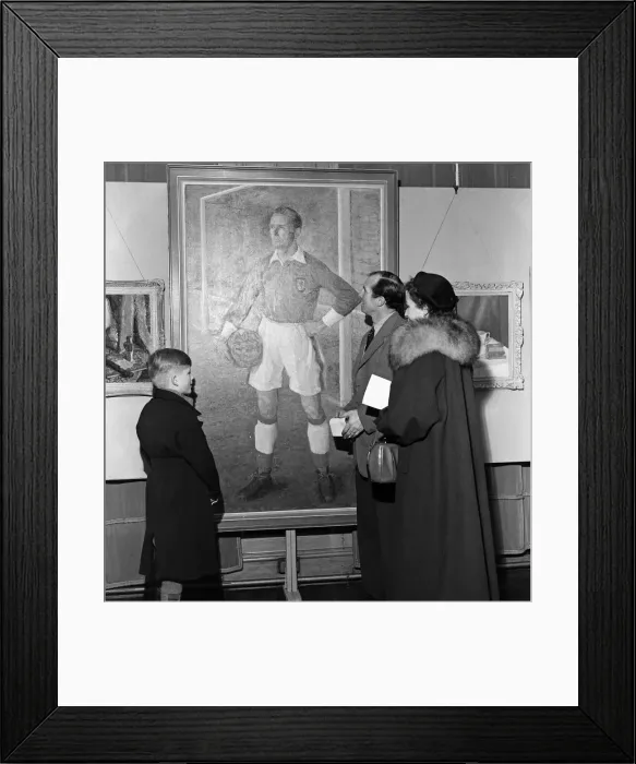 Framed Print : Derek Fowler A. R. C. A gave an exhibition of his picture portraits