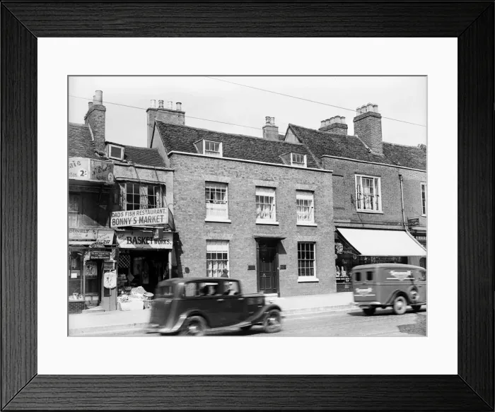 Framed Print : High Street, Bonnys Market, Uxbridge 1936 Framed Print : High Street, Bonnys Market, Uxbridge 1936