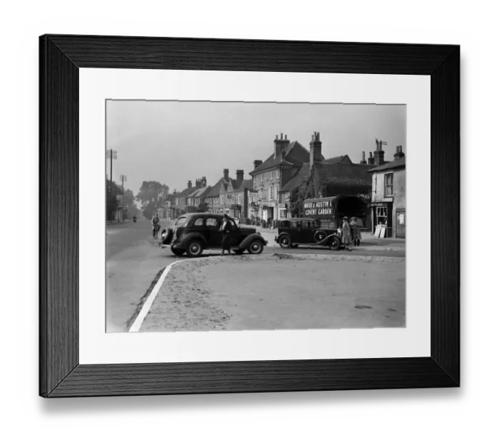 Framed Print : Old town, Beaconsfield 1936