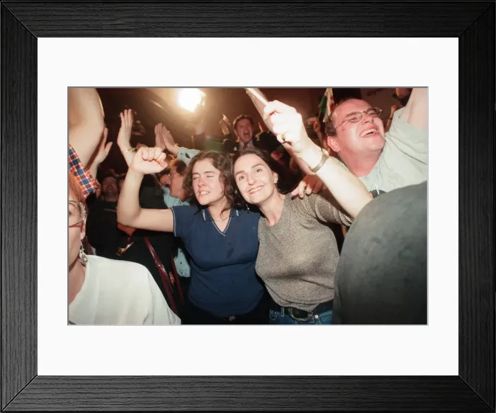 Framed Print : The Welsh devolution referendum of 1997 was a pre-legislative referendum held in Wales Framed Print : The Welsh devolution referendum of 1997 was a pre-legislative referendum held in Wales