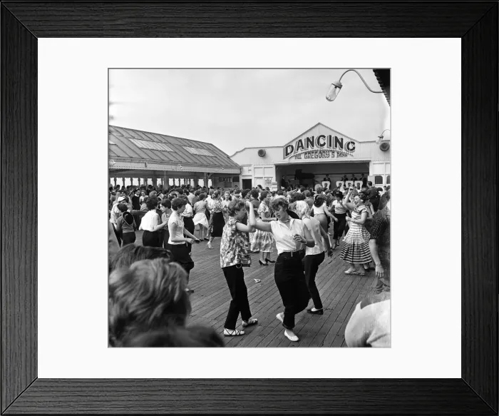 Framed Print : Rock n Roll session on the pier a Blackpool, Lancashire. 18th July 1957 Framed Print : Rock n Roll session on the pier a Blackpool, Lancashire. 18th July 1957