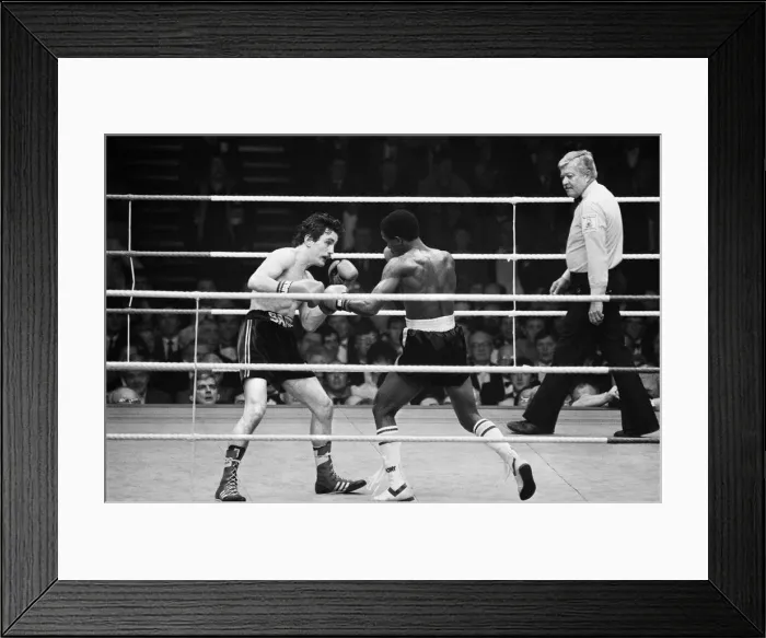 Framed Print : Barry McGuigans second defence of his WBA title against Danilo Cabrera at The Royal Framed Print : Barry McGuigans second defence of his WBA title against Danilo Cabrera at The Royal