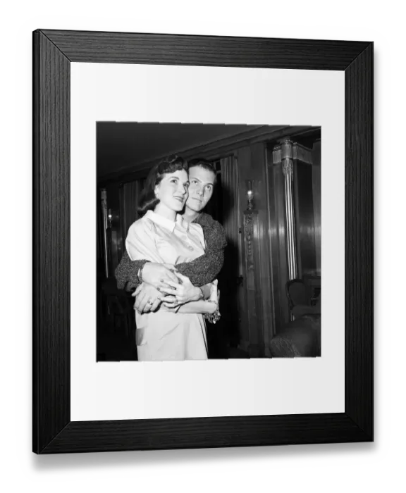 Framed Print : American singer Pat Boone and his wife Shirley pictured a the Dorchester Hotel were they Framed Print : American singer Pat Boone and his wife Shirley pictured a the Dorchester Hotel were they