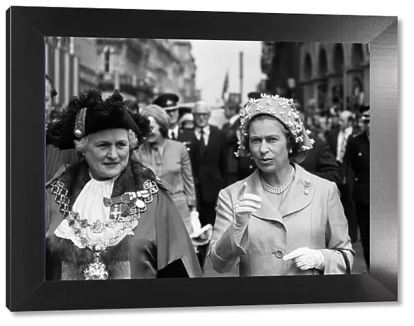 Queen Elizabeth II during her visit to Birmingham, West Midlands for her Silver Jubilee