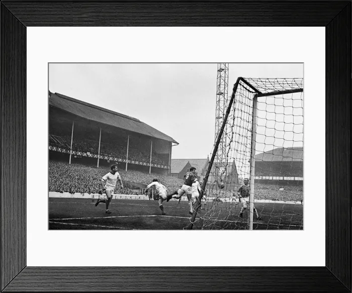 Framed Print : FA Cup Fifth Round match at Goodison Park. Everton 2 v Tranmere Rovers 0