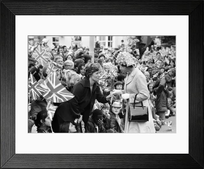 Framed Print : Queen Elizabeth II during her visit to Dudley during her Silver Jubilee tour Framed Print : Queen Elizabeth II during her visit to Dudley during her Silver Jubilee tour