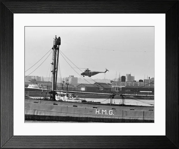 Framed Print : National Union of Seamen (Mersey Area) mass meeting held at Liverpool Pierhead near Framed Print : National Union of Seamen (Mersey Area) mass meeting held at Liverpool Pierhead near