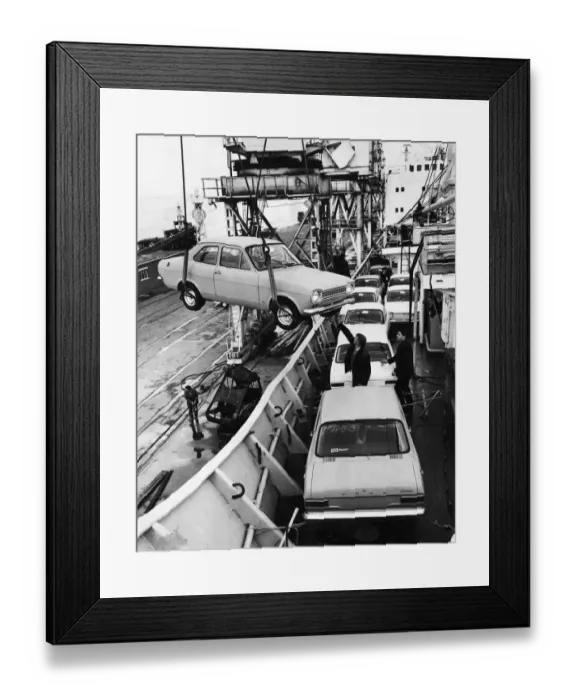 Framed Print : A Ford Escort, the 20, 000th car manufactured at the Ford Motor plant in Halewood