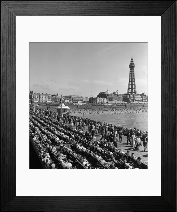 Framed Print : Sixpence a deckchair, and guaranteed to be facing the sun Framed Print : Sixpence a deckchair, and guaranteed to be facing the sun