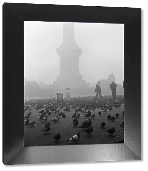 Fog scenes at Trafalgar square, London. 5th December 1962