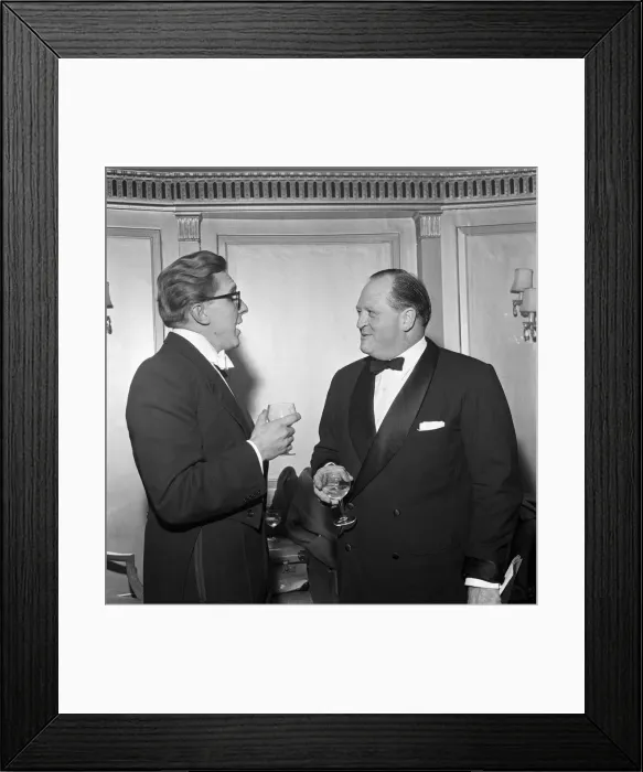 Framed Print : The Television Awards at the Dorchester Hotel. Pictured are Robin Day Framed Print : The Television Awards at the Dorchester Hotel. Pictured are Robin Day