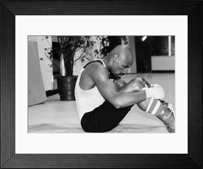 Framed Print : WBC and WBA world champion Marvin Hagler training for his sixth defence of his world Framed Print : WBC and WBA world champion Marvin Hagler training for his sixth defence of his world