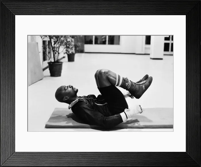Framed Print : WBC and WBA world champion Marvin Hagler training for his sixth defence of his world Framed Print : WBC and WBA world champion Marvin Hagler training for his sixth defence of his world