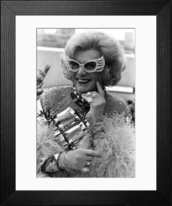 Framed Print : Barry Humphries in character as Dame Edna Everage. 25th March 1988 Framed Print : Barry Humphries in character as Dame Edna Everage. 25th March 1988