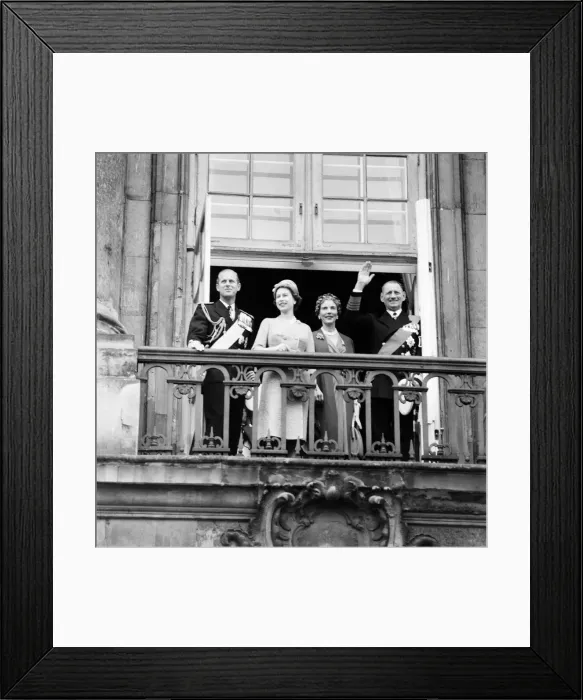 Framed Print : Queen Elizabeth II and Prince Philip, Duke of Edinburgh visit to Denmark
