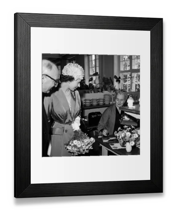 Framed Print : Queen Elizabeth II and Prince Philip, Duke of Edinburgh visit to Denmark Framed Print : Queen Elizabeth II and Prince Philip, Duke of Edinburgh visit to Denmark