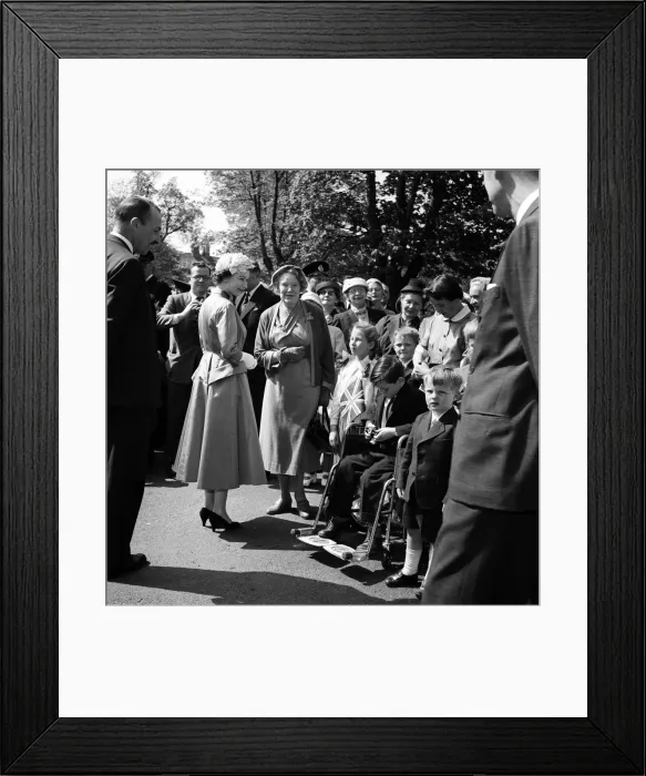 Framed Print : Queen Elizabeth II and Prince Philip, Duke of Edinburgh visit to Denmark Framed Print : Queen Elizabeth II and Prince Philip, Duke of Edinburgh visit to Denmark