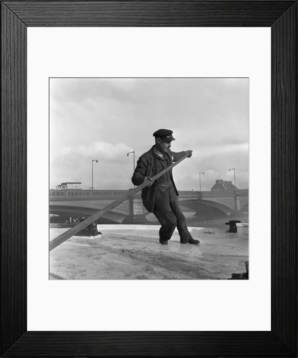 Framed Print : Bargemen at work Chelsea Reach on the River Thames close to the Chelsea Flour Mill