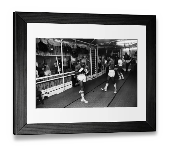Framed Print : American boxer Marvin Hagler in London to challenge WBC Framed Print : American boxer Marvin Hagler in London to challenge WBC