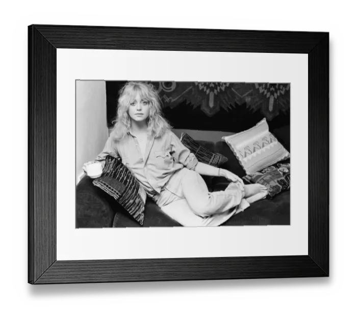 Framed Print : Goldie Hawn, American actress, in the UK to promote new film, Private Benjamin