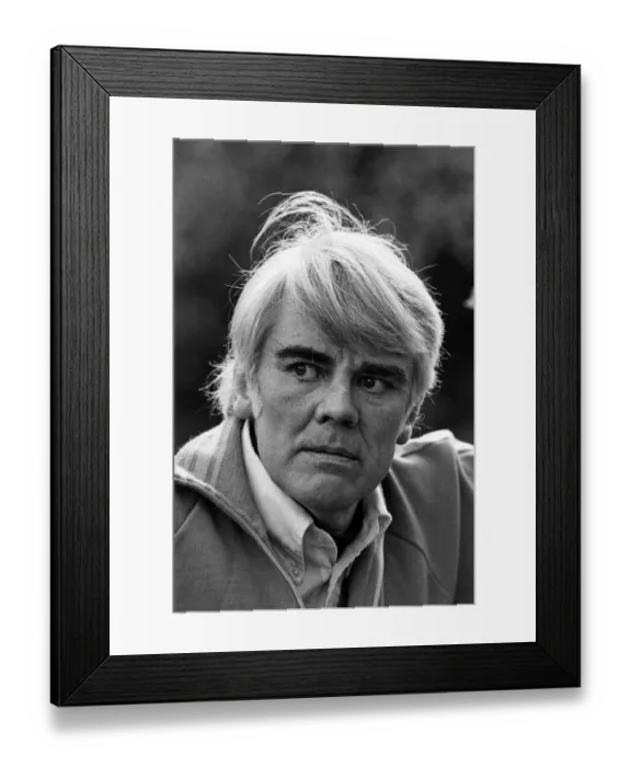 Framed Print : Tony Booth pictured at home after an operation which was needed following a fire at his