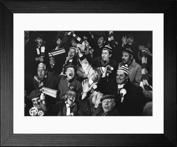 Framed Print : The stars of Till Death Us Do Part, Warren Mitchell Framed Print : The stars of Till Death Us Do Part, Warren Mitchell