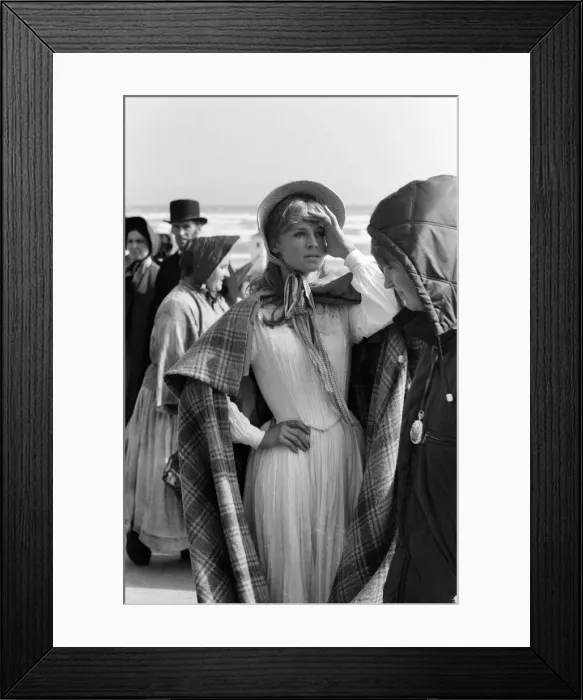 Framed Print : Julie Christie on the set of Far from the Madding Crowd'in Weymouth, Dorset Framed Print : Julie Christie on the set of Far from the Madding Crowd'in Weymouth, Dorset