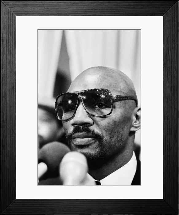 Framed Print : Tony Sibson relinquished his European and Commonwealth titles to ensure he got the right Framed Print : Tony Sibson relinquished his European and Commonwealth titles to ensure he got the right