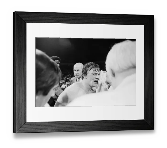 Framed Print : Tony Sibson relinquished his European and Commonwealth titles to ensure he got the right